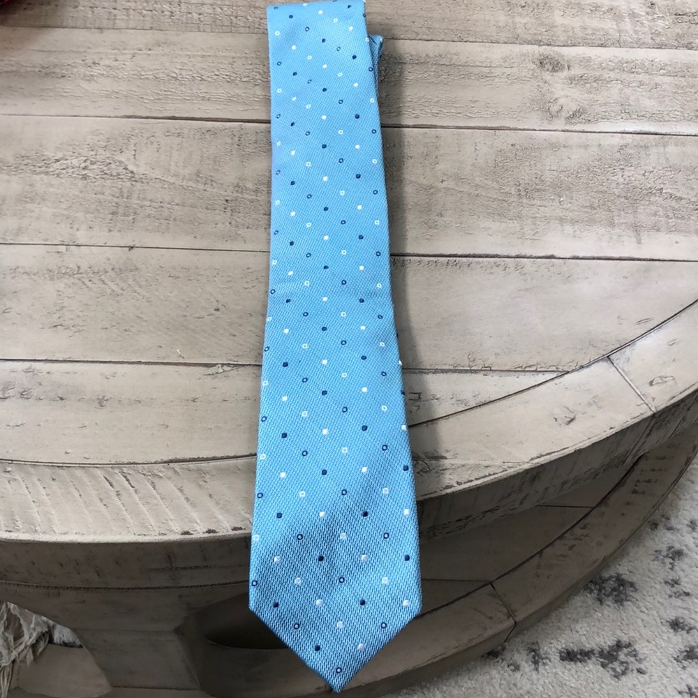 Men’s DKNY skinny tie